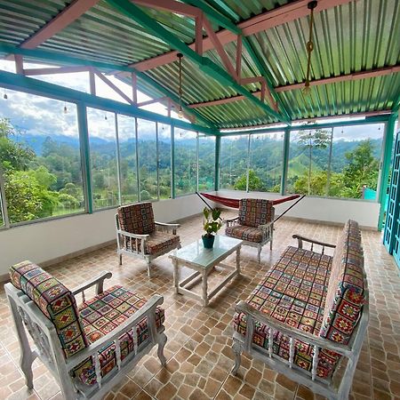 Cabana En Boquia 萨兰托 外观 照片