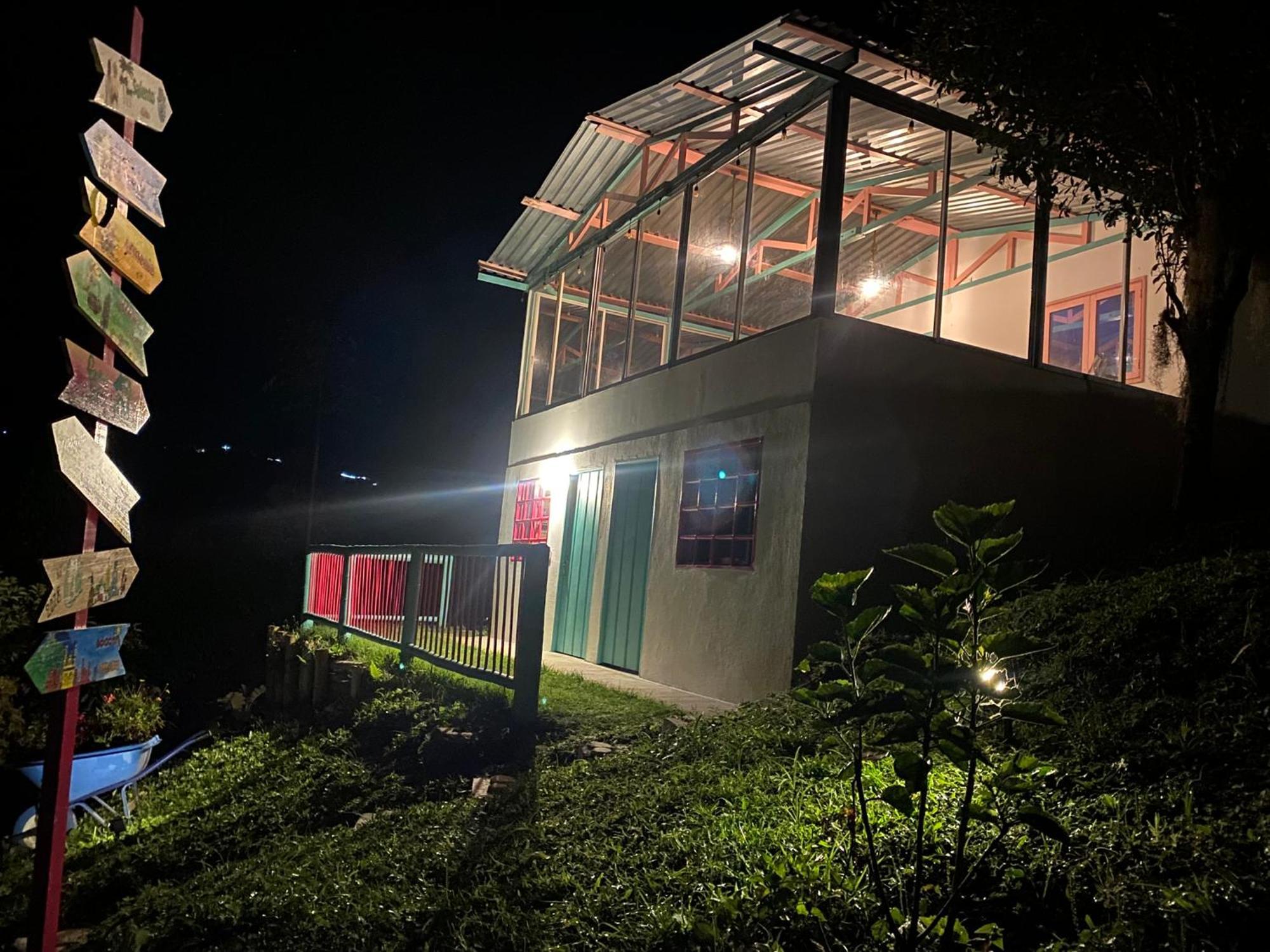 Cabana En Boquia 萨兰托 外观 照片